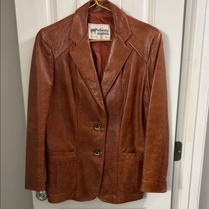 1970s Women's Brown Leather Jacket